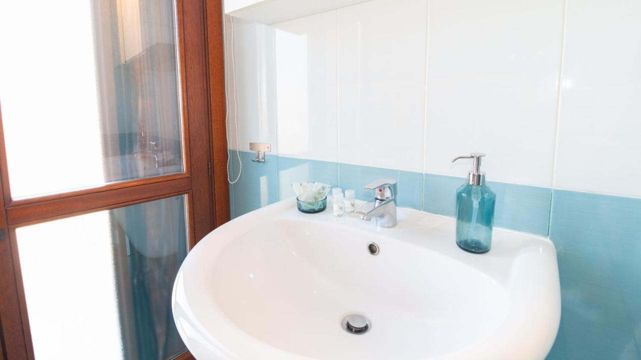 Апартаменты Sardinianworld - Xenia Boutique Tirso Ористано Экстерьер фото